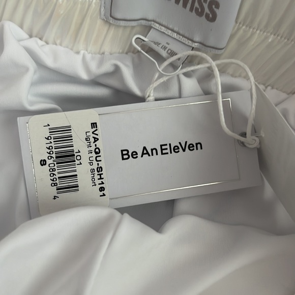 🟢 New K Swiss Iridescent White Shorts Eleven Venus Williams S Lined - Picture 6 of 9